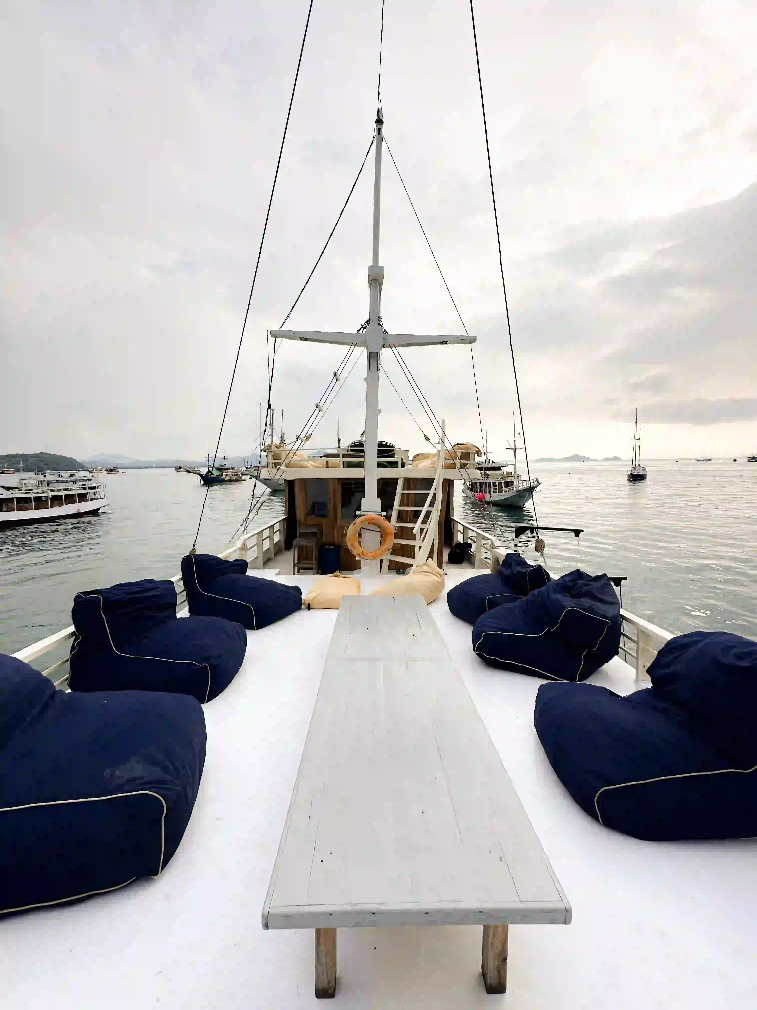 Sundeck Area | Natural 001