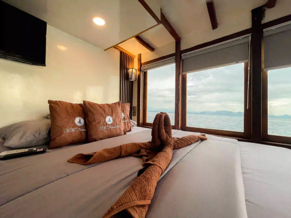 Natural Phinisi Komodo: Anticipating Group Charters in 2027